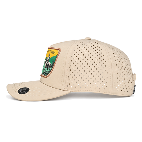 Gorra Ranch & Corral The Rancher Brand jinete crema, vista lateral izquierdo. SKU 7506552411576.