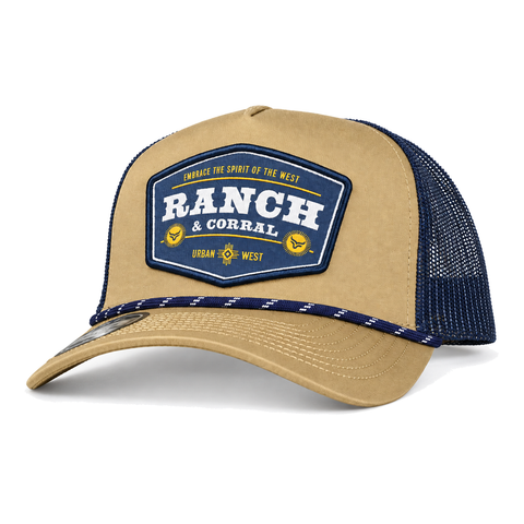 Gorra Ranch & Corral Ranch & Corral beige con malla azul, vista tres cuartos. SKU 7506552409511.