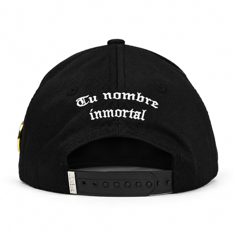 MONEY MAKERS LA DIAMANTADA, gorra negra, vista trasera, sobre fondo blanco.