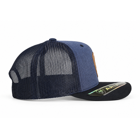 Gorra Ariat A300065427, vista lateral-izquierdo, fondo blanco