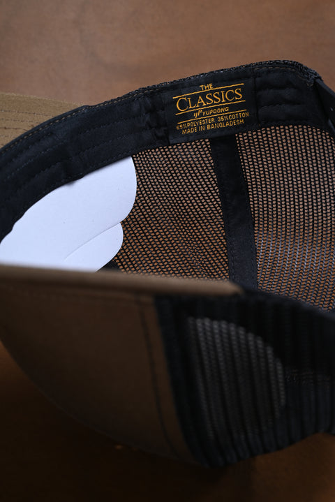 YUPOONG CLASSIC COYOTE/NEGRO