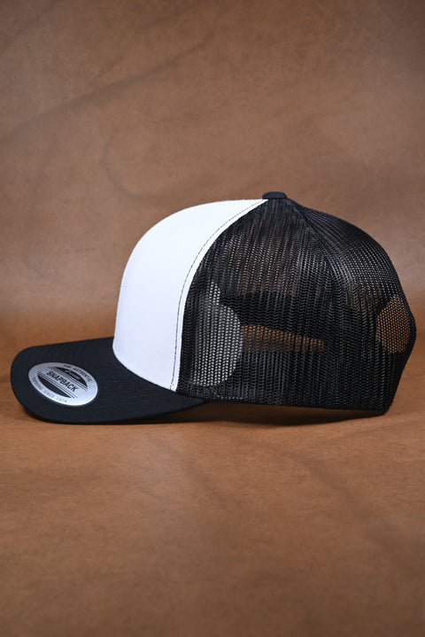 YUPOONG CLASSIC NEGRO/BLANCO
