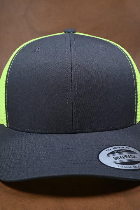 YUPOONG CLASSIC GRIS/VERDE NEON