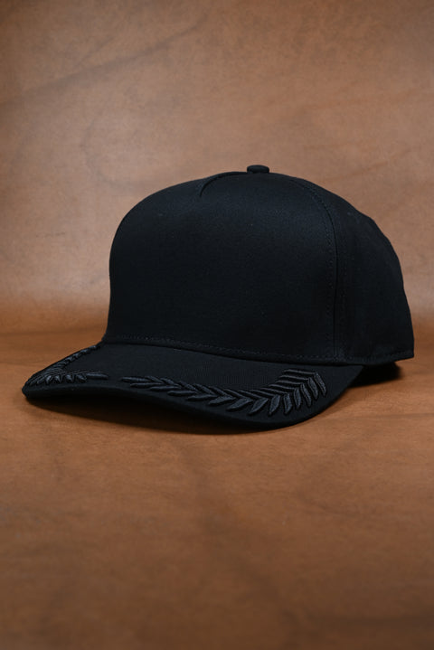 MONEY MAKERS LISA LAURELES TOTAL BLACK
