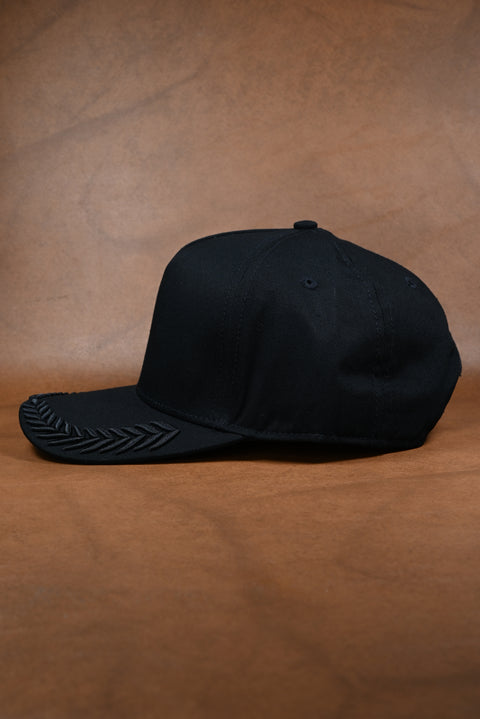 MONEY MAKERS LISA LAURELES TOTAL BLACK