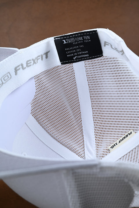 FLEXFIT 110 AJUSTABLE BLANCO