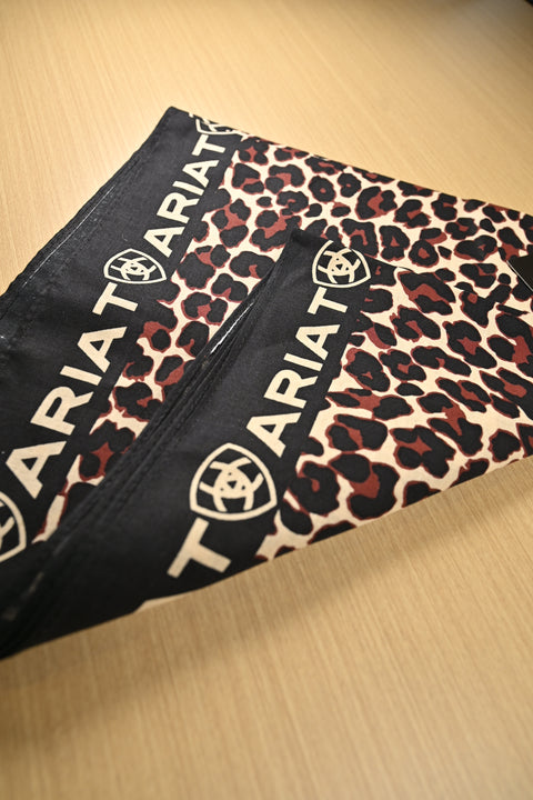 PAÑUELO ARIAT LEOPARD
