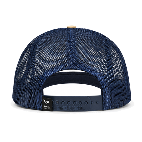 Gorra Ranch & Corral Ranch & Corral beige con malla azul, vista trasera. SKU 7506552409511.