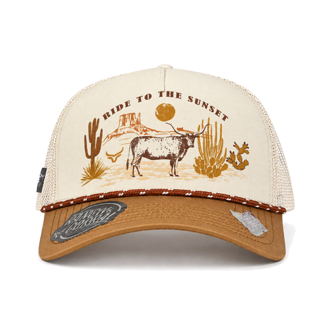 Gorra Ranch & Corral Ride to the Sunset, vista frontal. SKU 7506136302320.