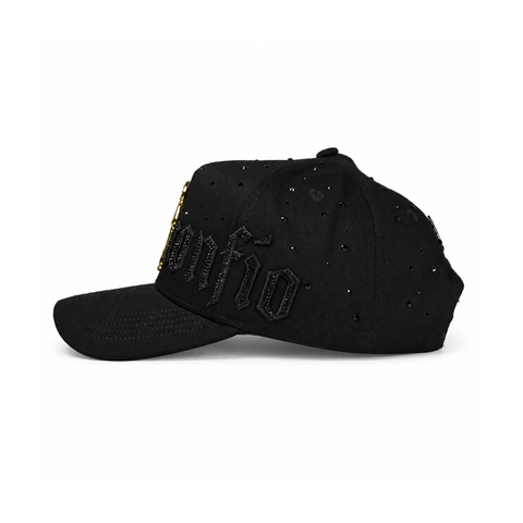 Gorra 44559938, vista lateral izquierdo, fondo blanco.