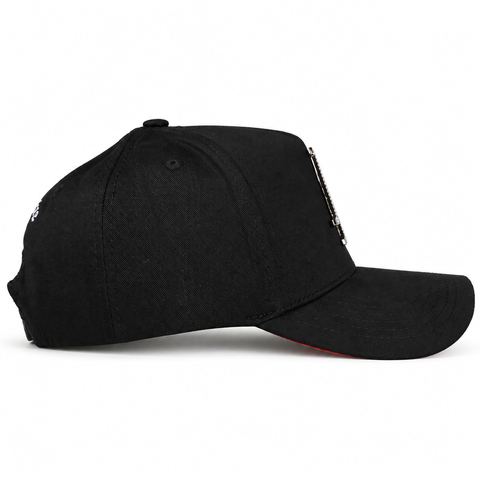 MONEY MAKERS LA DIAMANTADA, gorra negra, lateral derecho, sobre fondo blanco.