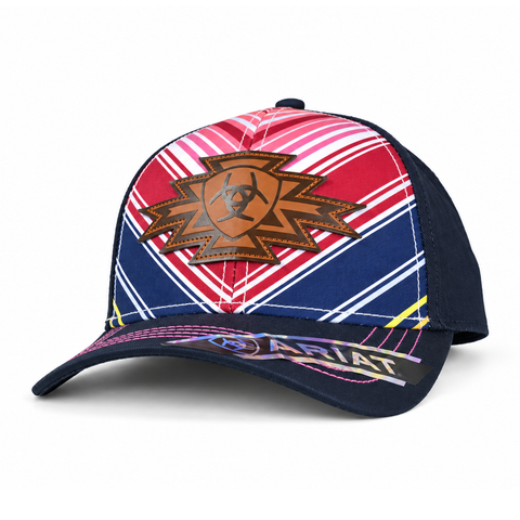 Gorra ARIAT azul marino con franjas rosas y parche de cuero, vista perfil