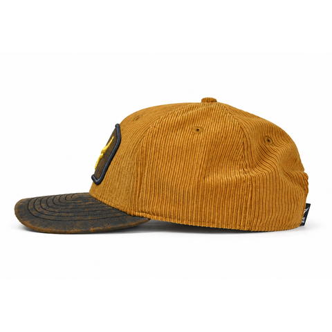 Gorra Ranch & Corral 7506552408279, lateral izquierdo