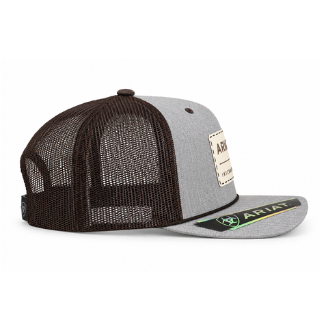 Gorra Ariat A300082908, vista lateral-izquierdo, fondo blanco