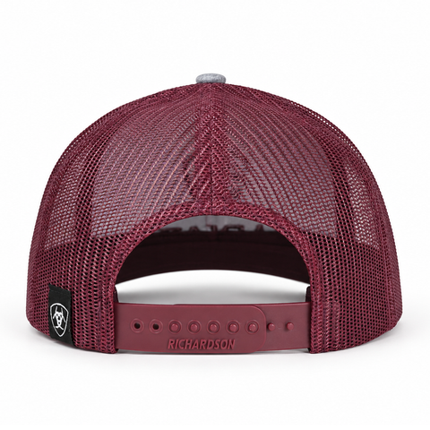 Gorra ARIAT gris jaspeado y vino, vista trasera