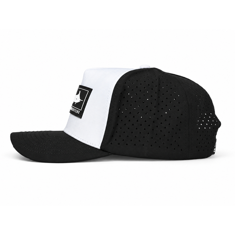 Gorra Ranch & Corral 7506552408613, lateral izquierdo