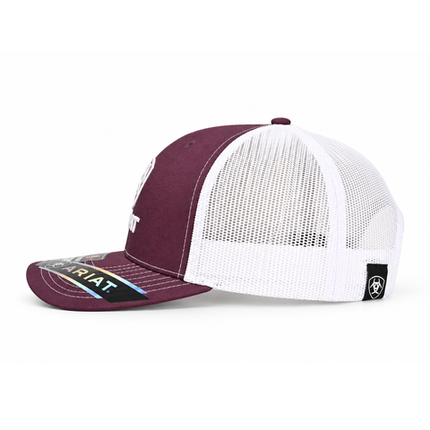 Gorra ARIAT color vino y blanco, lateral derecho