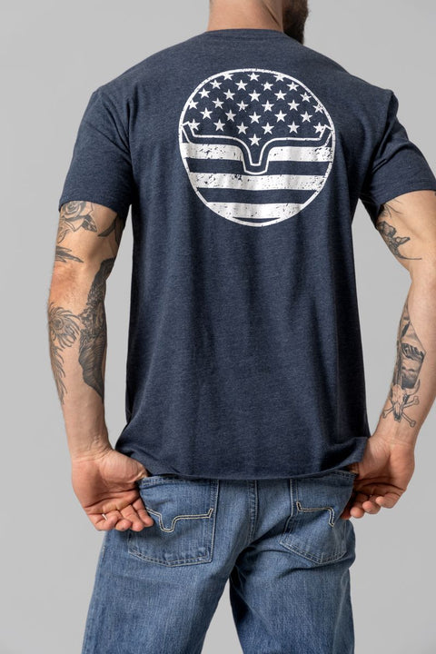 PLAYERA KIMES RANCH AMERICAN BULLSEYE - AZUL MEDIANOCHE