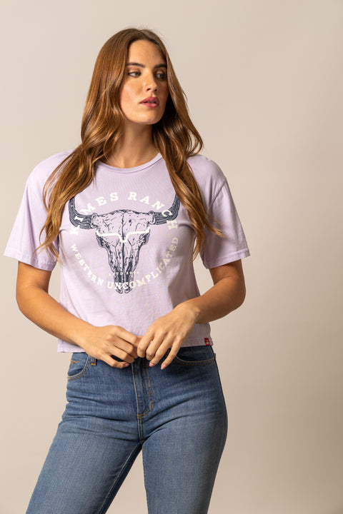 PLAYERA KIMES RANCH BISON SKULL - LAVANDA