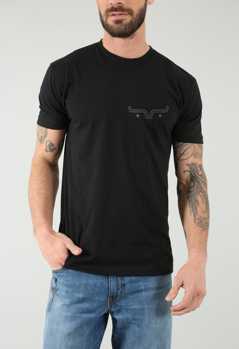 PLAYERA KIMES RANCH AMERICAN BULLSEYE - NEGRO