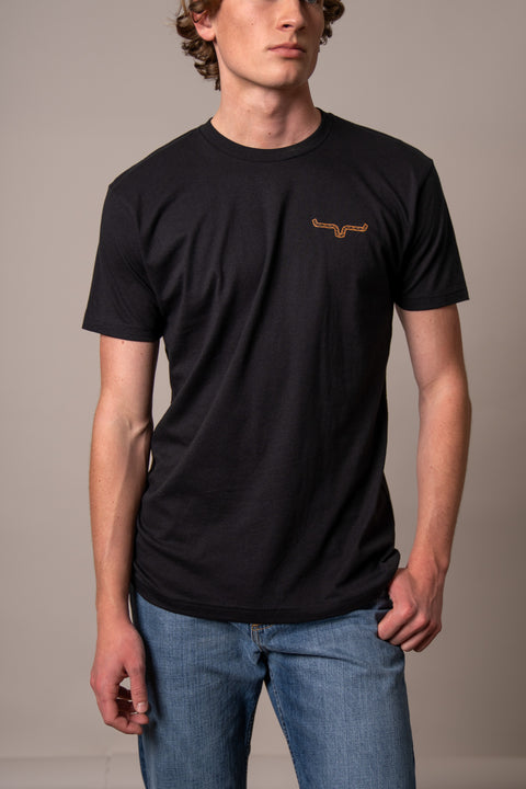 PLAYERA KIMES RANCH ROWELL - NEGRO